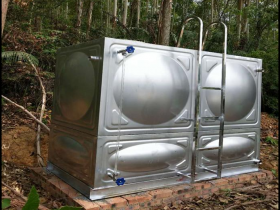 廣西桂林不銹鋼水箱可定制規格，型號齊全，廠家供應